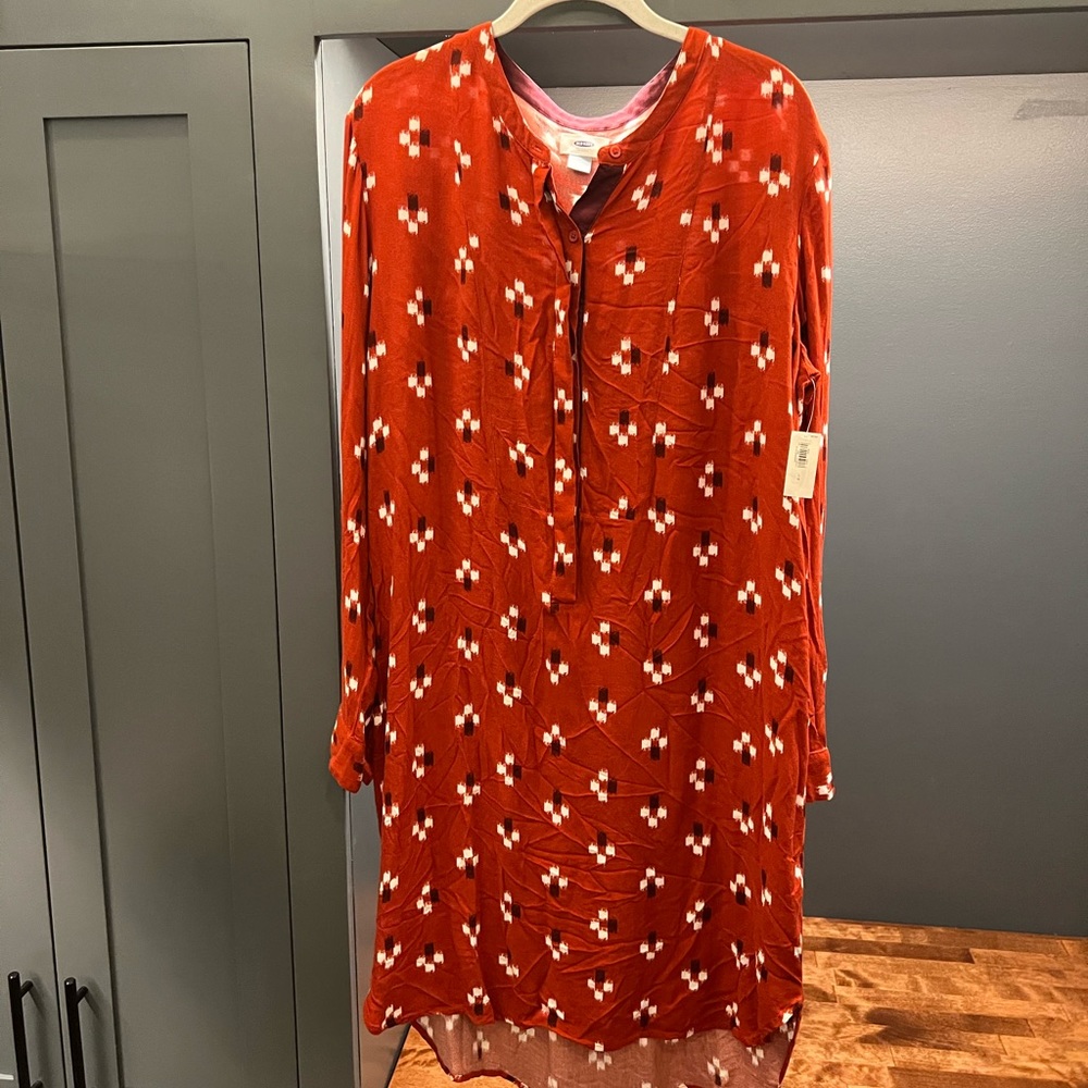 NWT Long Sleeved Old Navy High-Lo Red Shirt Dress; Size Large Old Navy Red Dress - Picture 4 of 10